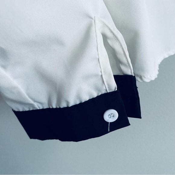 SHEIN Women's White Button Up Shirt  Blouse Top with Floral Accents Size Large - Picture 3 of 7